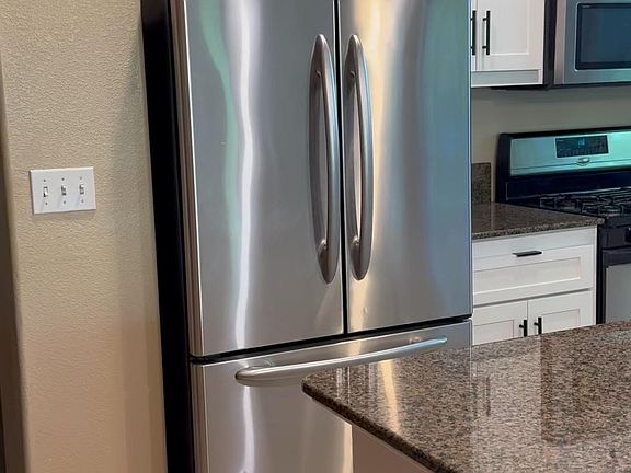 5th image of 514 Ventura Ct