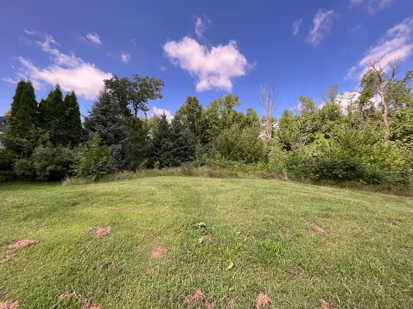 349 Jefferson Ln, Saint Joseph, MN 56374