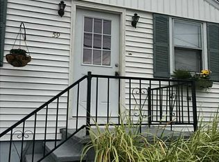 59 Alden Ave, Warwick, RI 02889