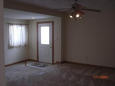5th image of 498 Collingwood Ave