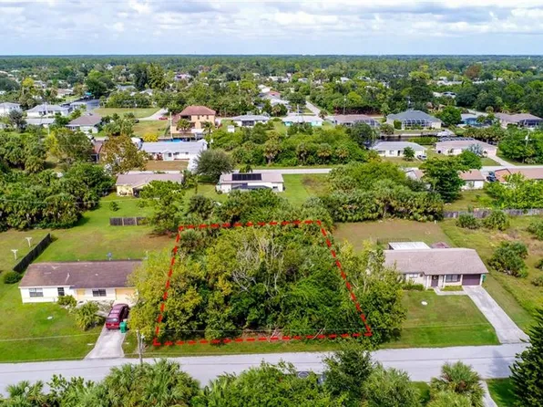 18431 Van Nuys Cir, Port Charlotte, FL 33948