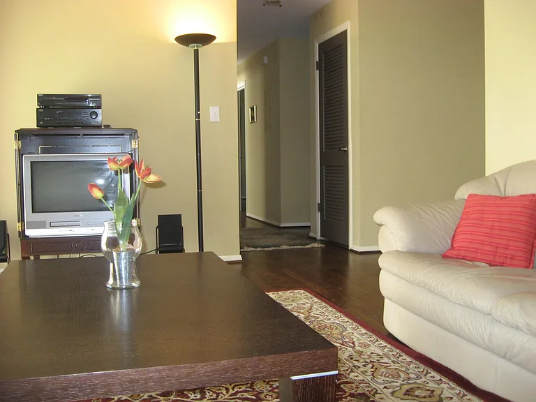 3046 Briarcliff Rd #9 — Photo 3