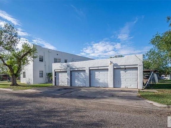 3rd image of 284 Corona Crescent St