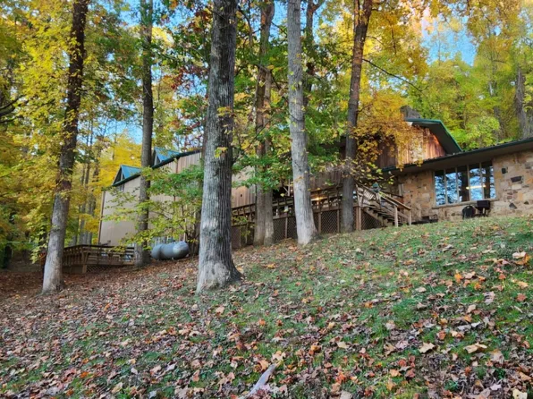 2864 Highway 119 S, Whitesburg, KY 41858