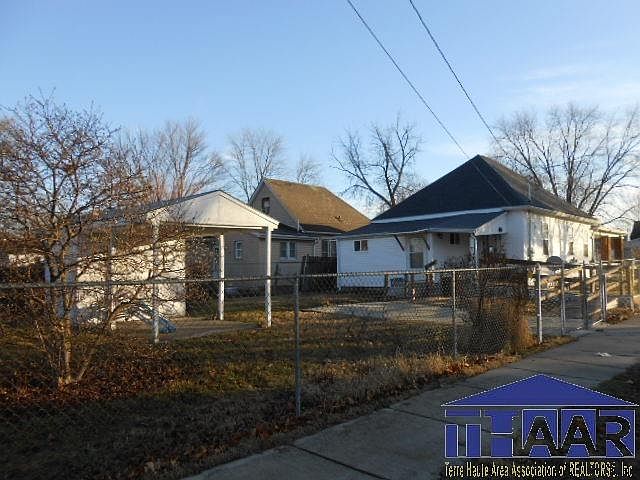 2nd image of 1231 S 11th 1/2 St