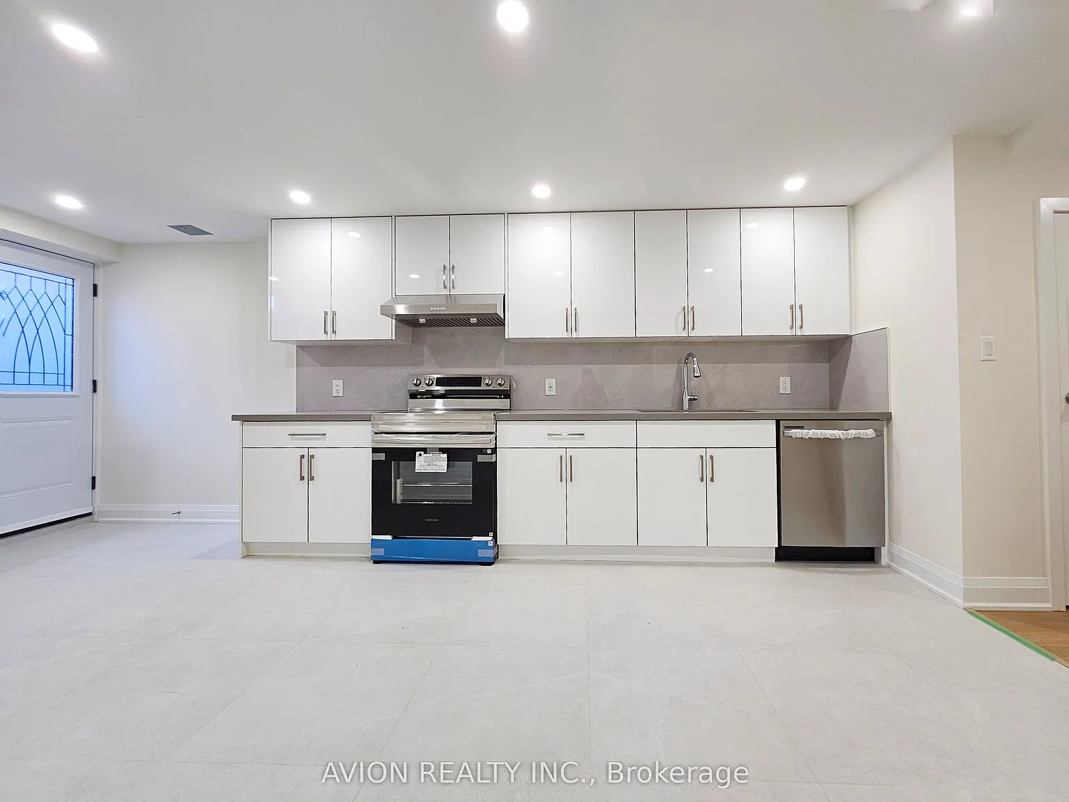 2 bed, $1,850 — Photo 4