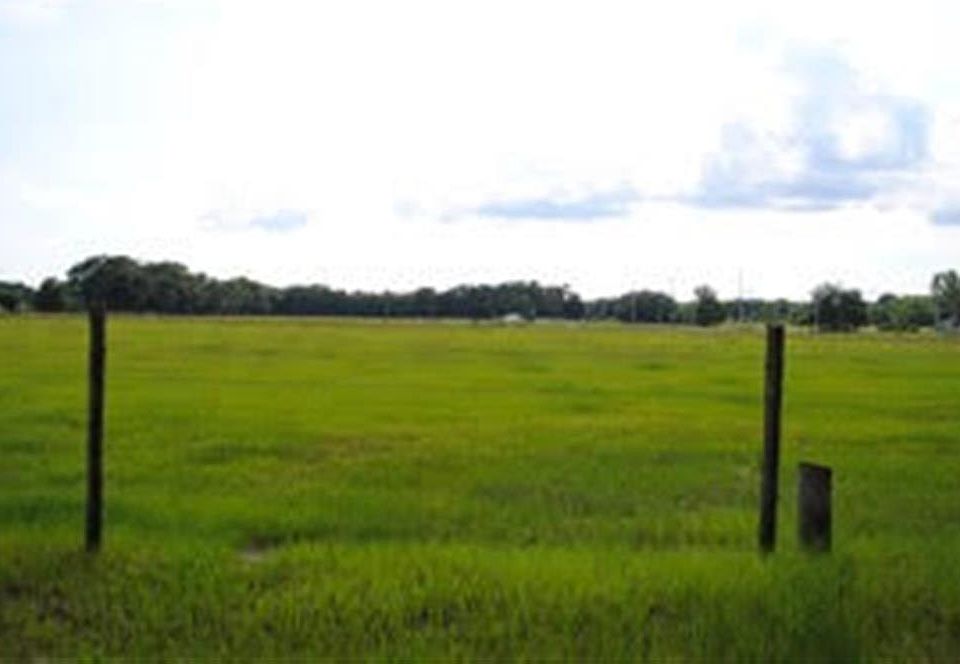 2nd image of 1199 E County Road 462