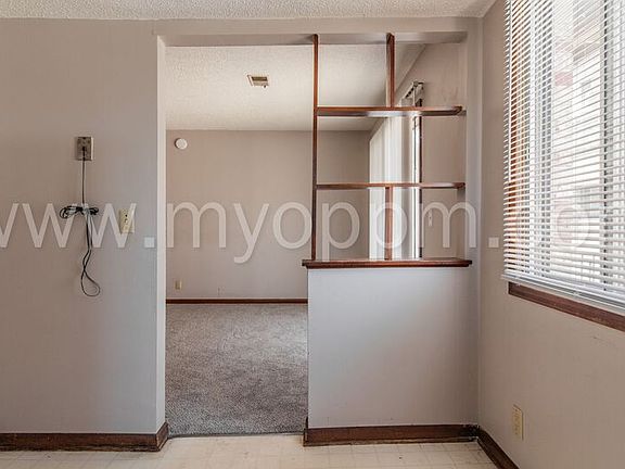 4th image of 640 N 46th St APT 7