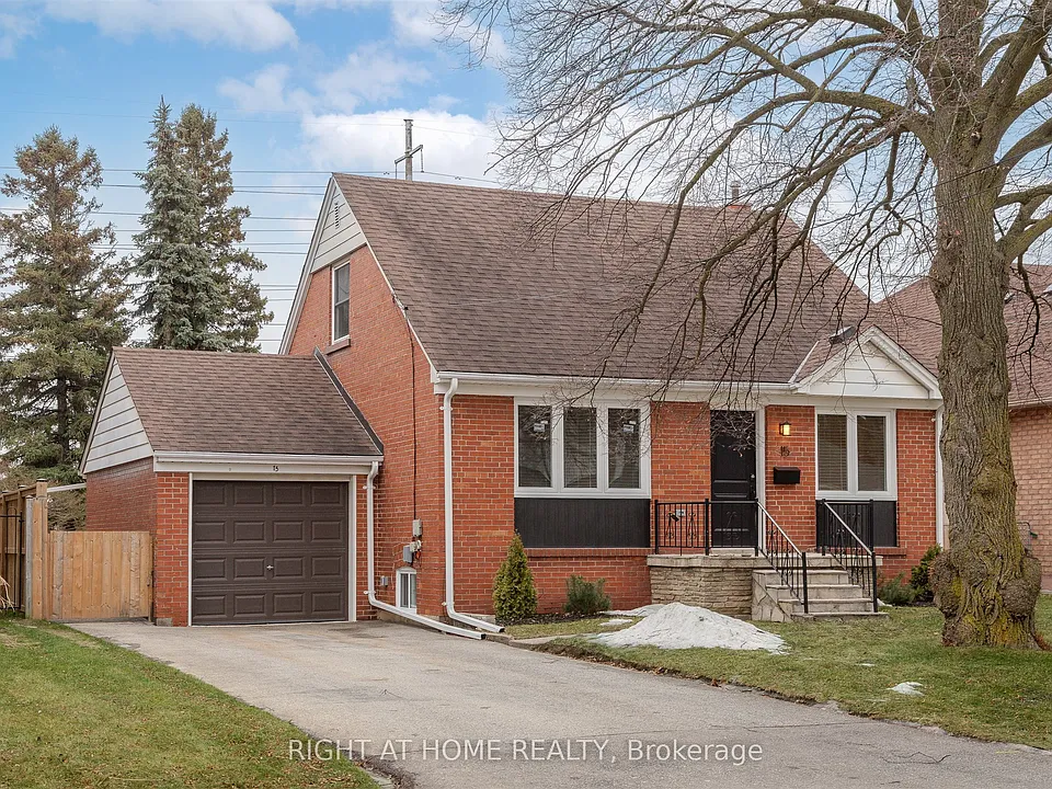 15 Elford Blvd