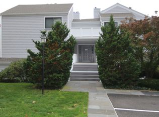 3 Possum Cir, Norwalk, CT 06854