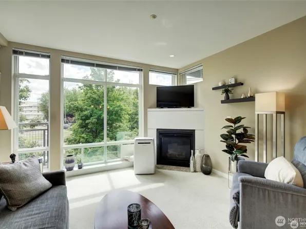 211 Kirkland Avenue #412, Kirkland, WA 98033