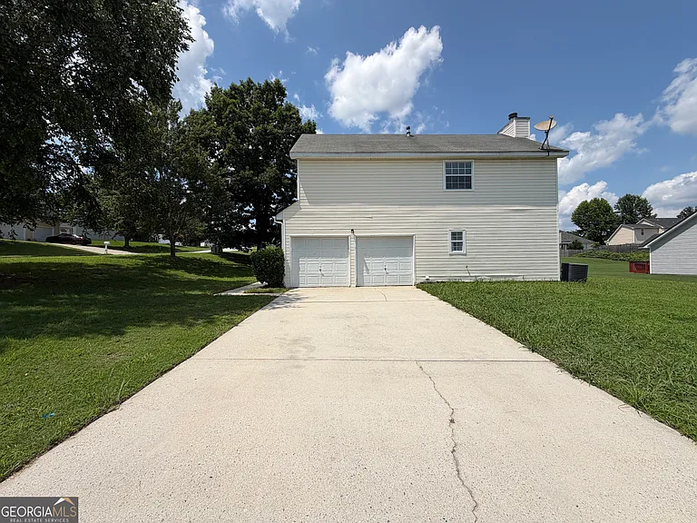10744 Misty Meadows Ct — Photo 22