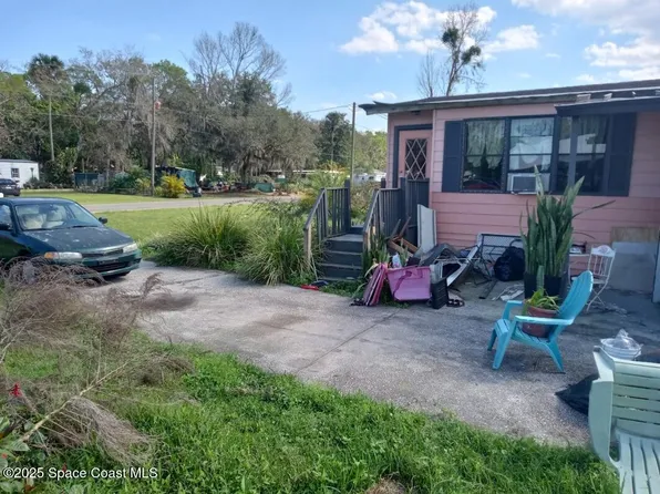 2466 Bradford Ct, Mims, FL 32754