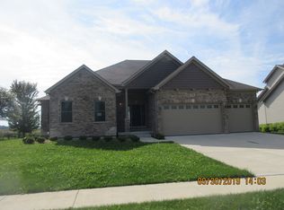 174 Amherst Cir, Oswego, IL 60543