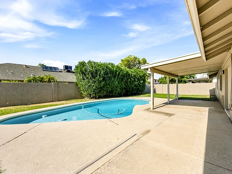 6232 W Sierra St — Photo 33
