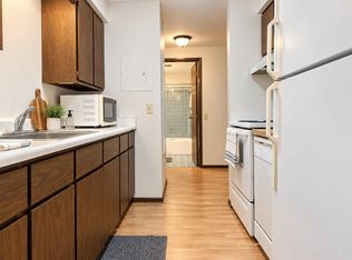 2118 Red Arrow Trl, Madison, WI 53711
