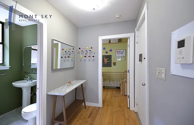 Sold by Mont Sky Real Estate | media 15