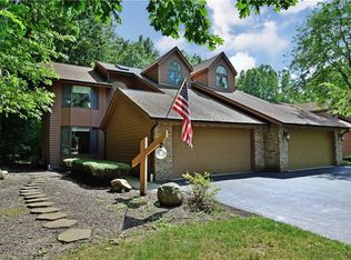 9158 Inverrary Dr SE, Warren, OH 44484