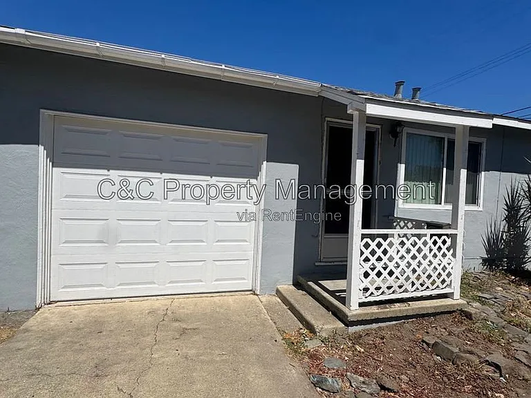 41039 Lincoln St — Photo 1