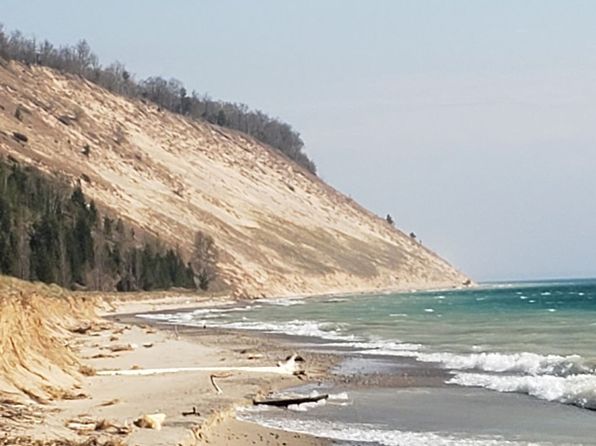 PARCEL Lake Bluff Rd #A, Arcadia, MI 49613