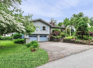 4 Sauer Ter, Durham, NH 03824