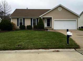 807 Tamerton Pl, Saint Peters, MO 63376