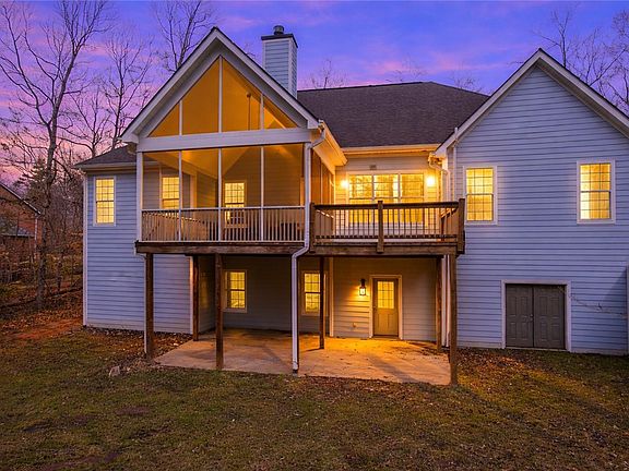 4th image of 103 Oak Crest Cir