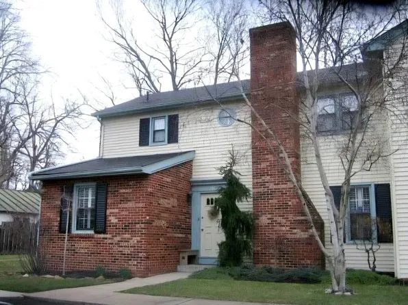 332 Constitution Dr, Chillicothe, OH 45601