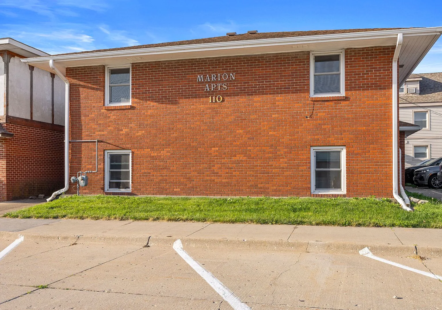 110 W Marion St — Photo 2