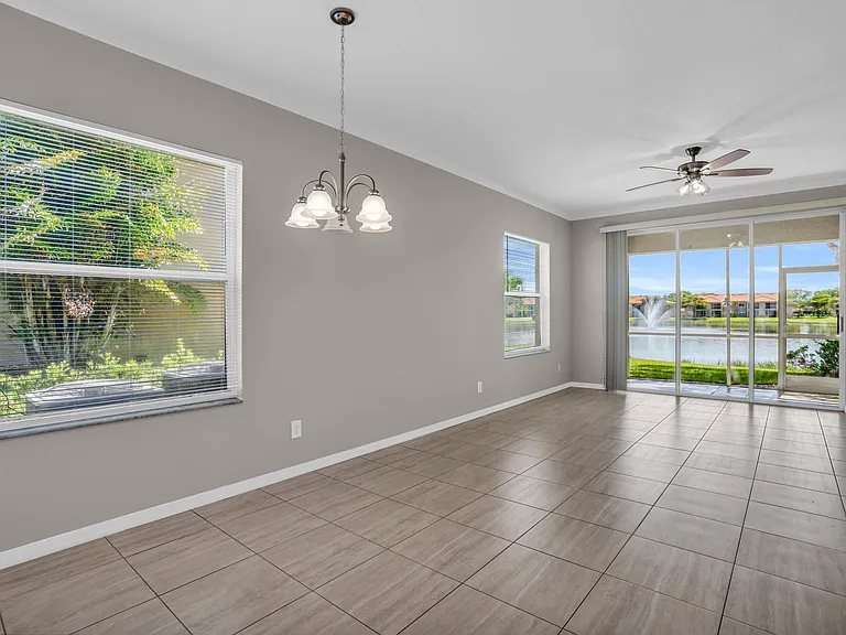 6560 Huntington Lakes Cir #1 — Photo 13