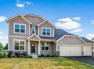 4331 Littleleaf Rd, Naperville, IL 60564