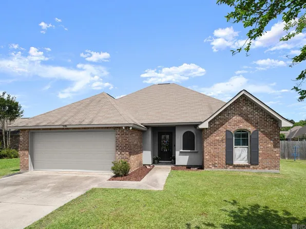 9301 Yellowfin Dr, Denham Springs, LA 70726