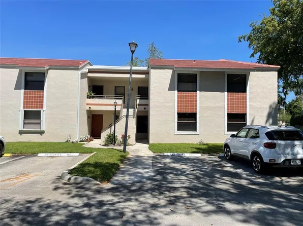 9803 NW 3rd Court #11, Plantation, FL 33324