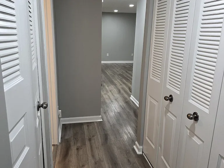 5349 Tracey Dr — Photo 11