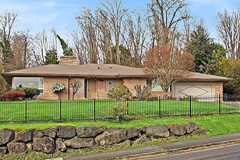 2nd image of 5227 28th Ave S