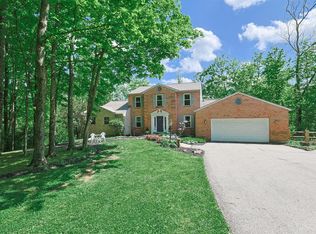 5482 Carterway Dr, Milford, OH 45150