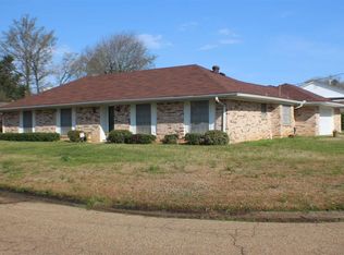 100 Hannah Dr, Clinton, MS 39056
