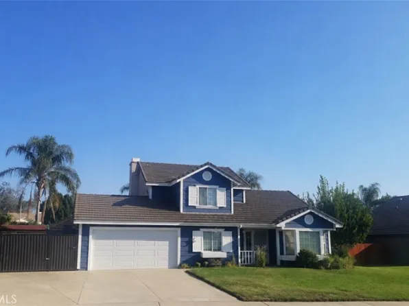 1176 W Buxton St, Rialto, CA 92377