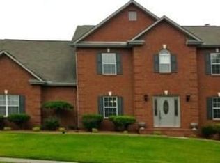 3300 Spindletop Ct, Knoxville, TN 37938
