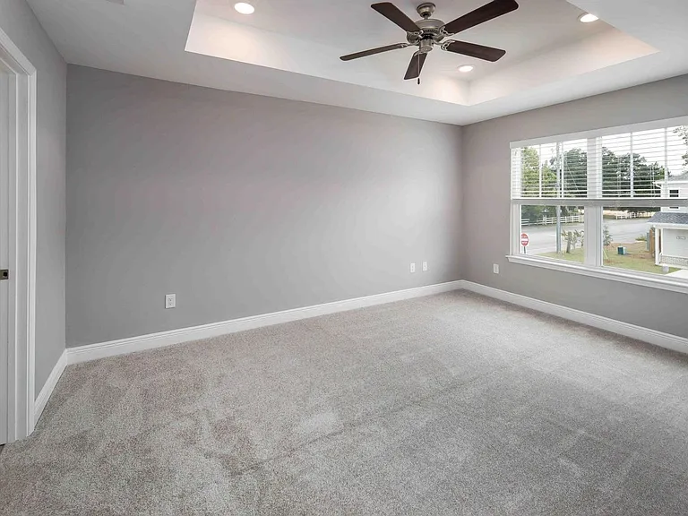 319 Carmel Dr #15 — Photo 16