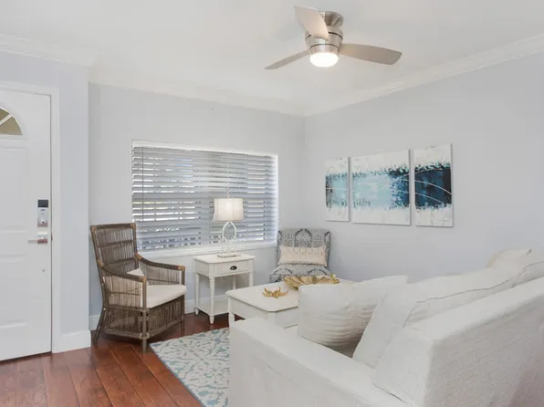 610 111th Ave N #Id1534774p, Naples, FL 34108