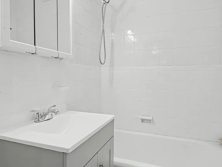 5200 W Montgomery Ave #-W — Photo 14