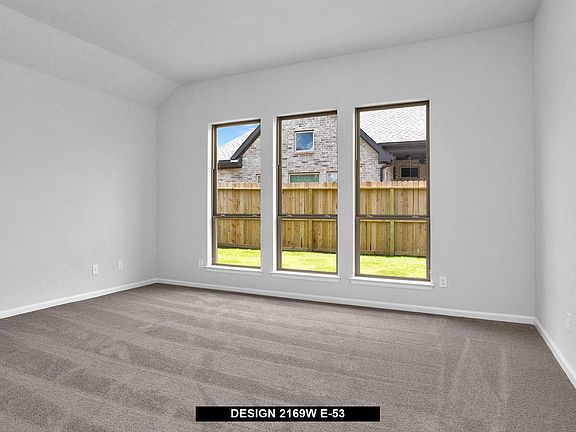 4th image of 115 Hazelnut Dr