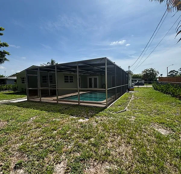 9100 Bamboo Dr — Photo 13