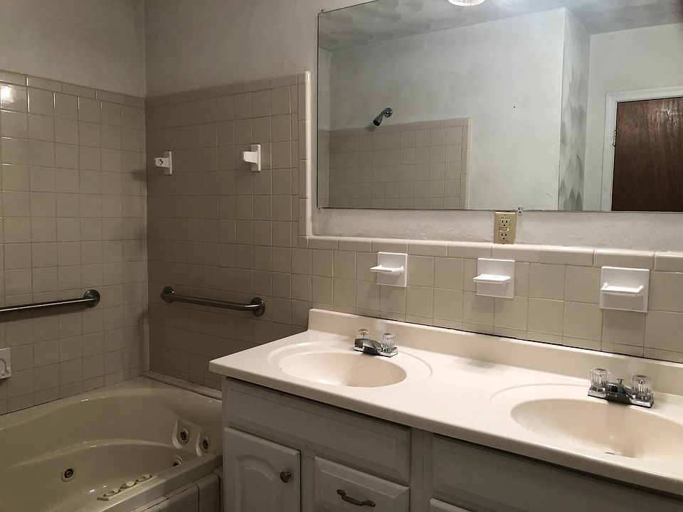 Master bedroom bathroom.