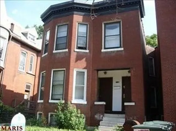 3651 Russell Blvd, Saint Louis, MO 63110