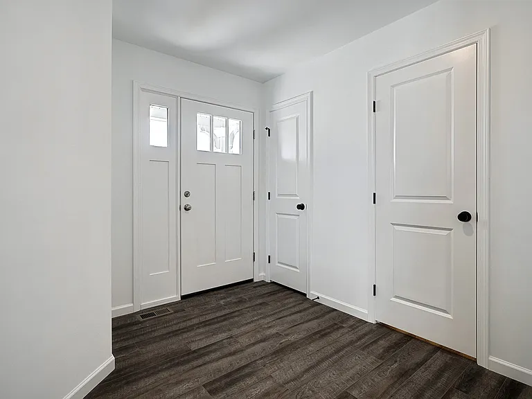 41 Long Bend Dr #14 — Photo 28
