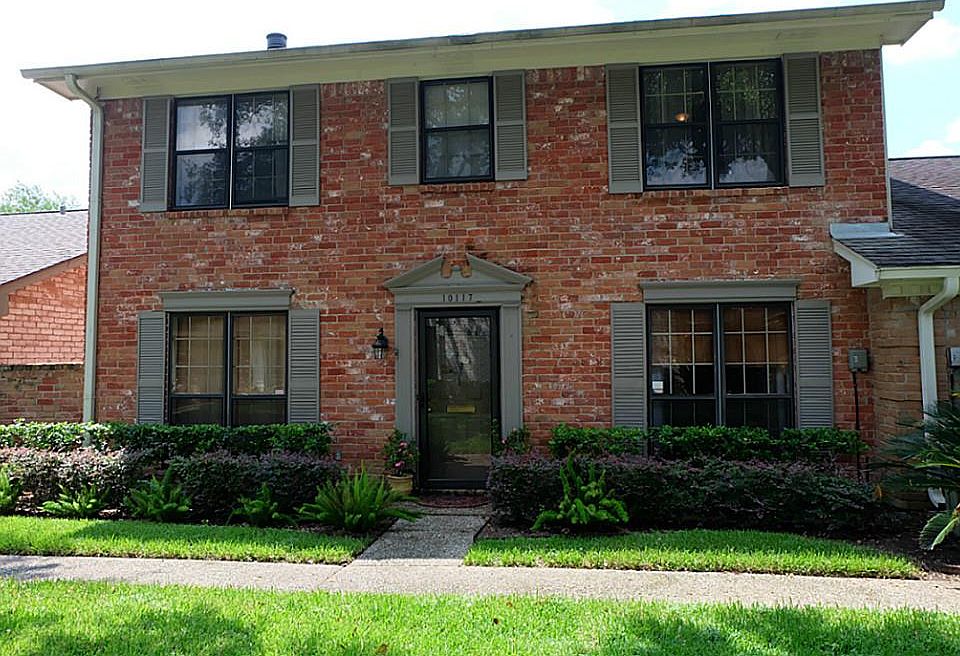 1st image of 10117 Kemp Forest Dr