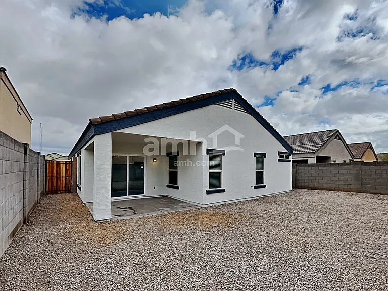 12821 W Myer Ln — Photo 21