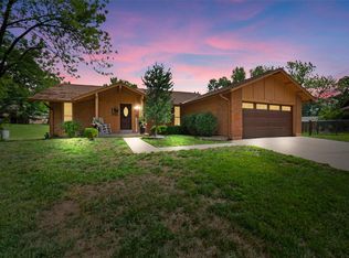 2102 Cherrycove Ct, Maryland Heights, MO